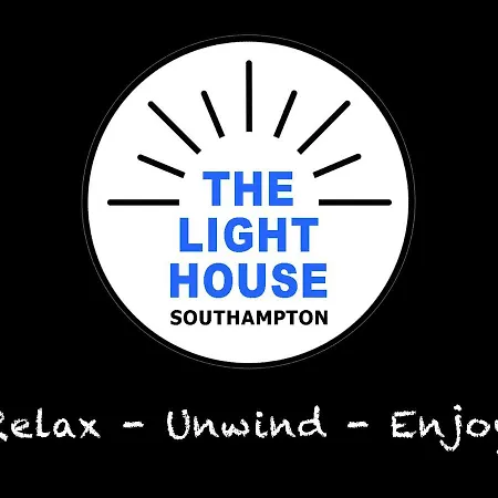 Welcome To The Light House A Tranquil City Retreat. Southampton Exterior photo